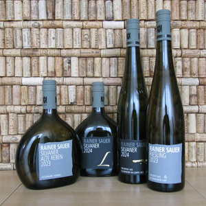 Dubnové tipy vineval: Top Silvanery, chřest a...